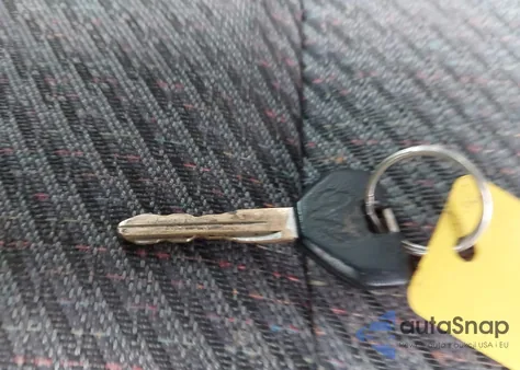 2000 Dodge Ram 2500 St z USA, uszkodzony, nr VIN 3B7KF26Z5YM231588